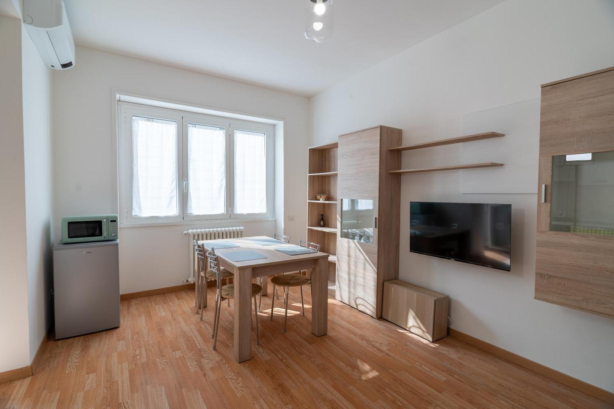 Sun & Color - - 20 Mins Citycenter Appartement *